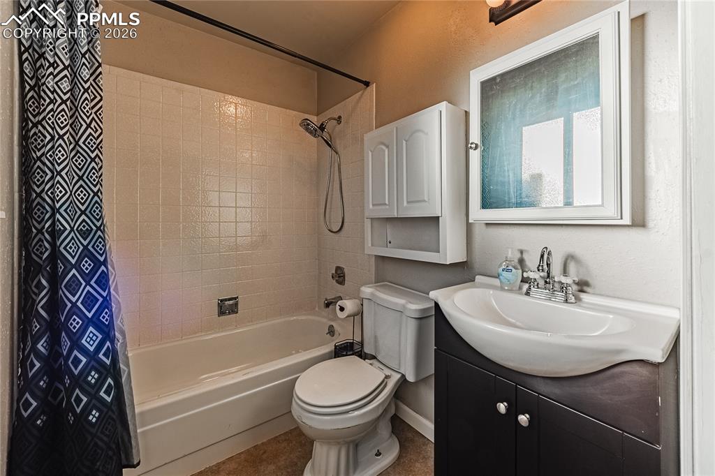 1143 Stanton Street Colorado Springs CO 80907