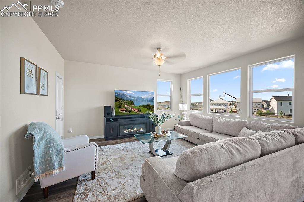 5156 Roundhouse Drive Colorado Springs CO 80925