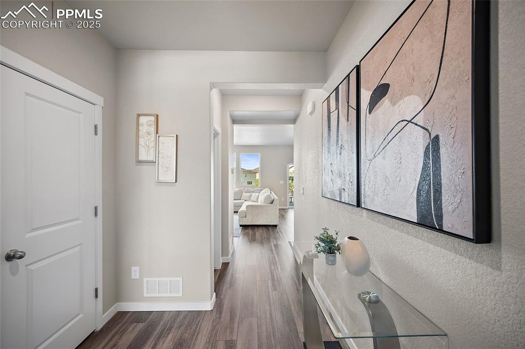 5156 Roundhouse Drive Colorado Springs CO 80925