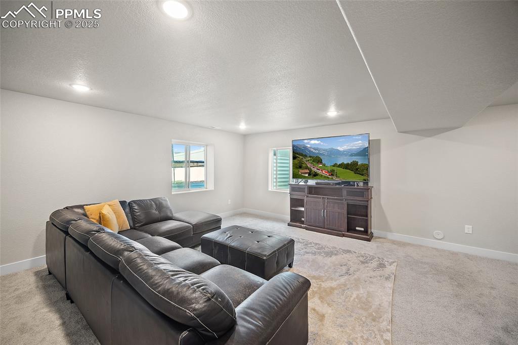 5156 Roundhouse Drive Colorado Springs CO 80925