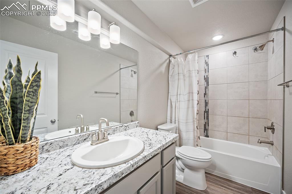 5156 Roundhouse Drive Colorado Springs CO 80925