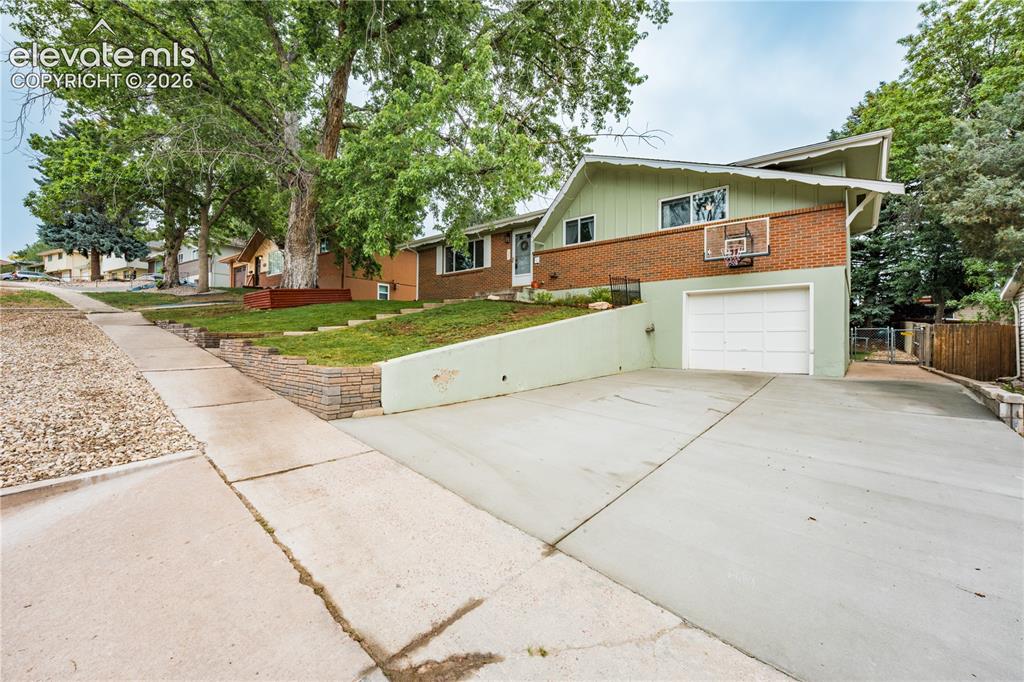1911 Berkshire Lane Colorado Springs CO 80909