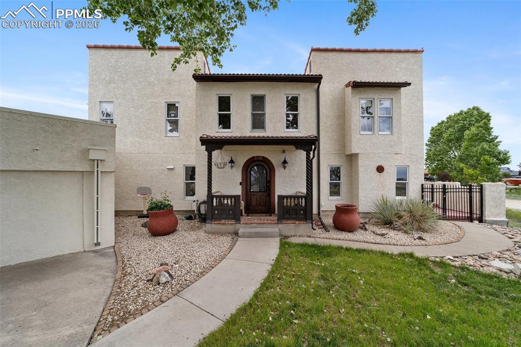 817 E Clarion Drive Pueblo CO 81007