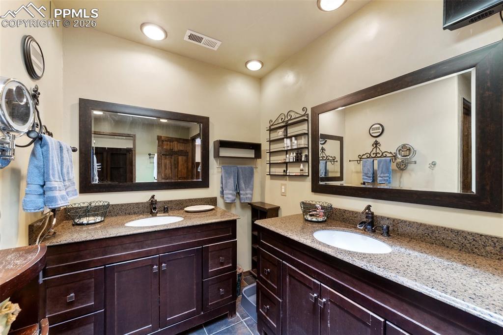817 E Clarion Drive Pueblo CO 81007