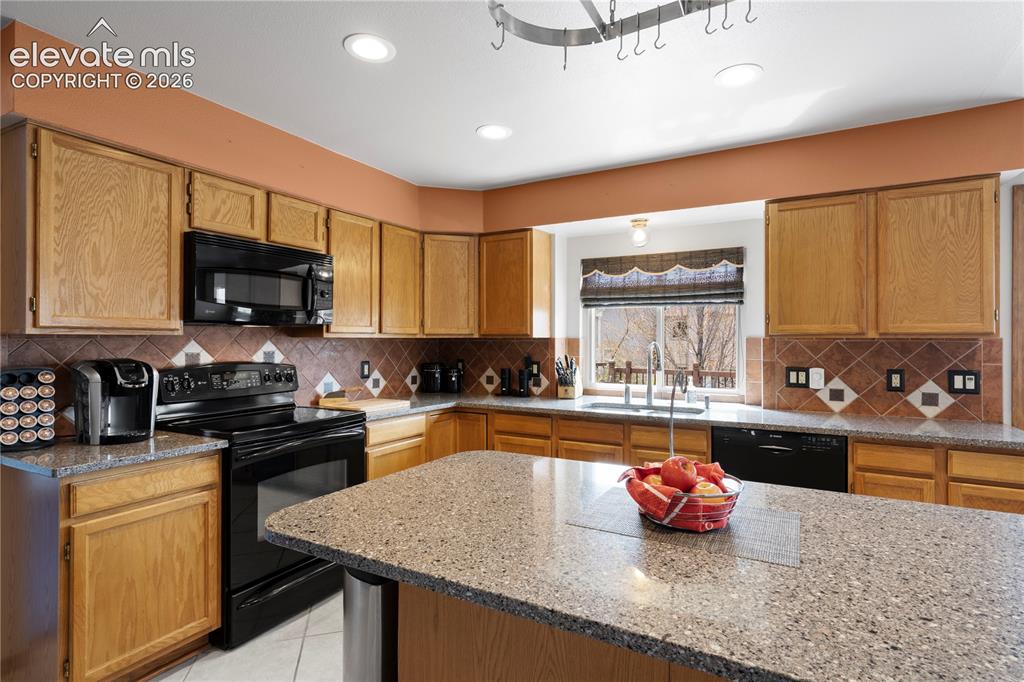 8805 Grovenor Court Colorado Springs CO 80920