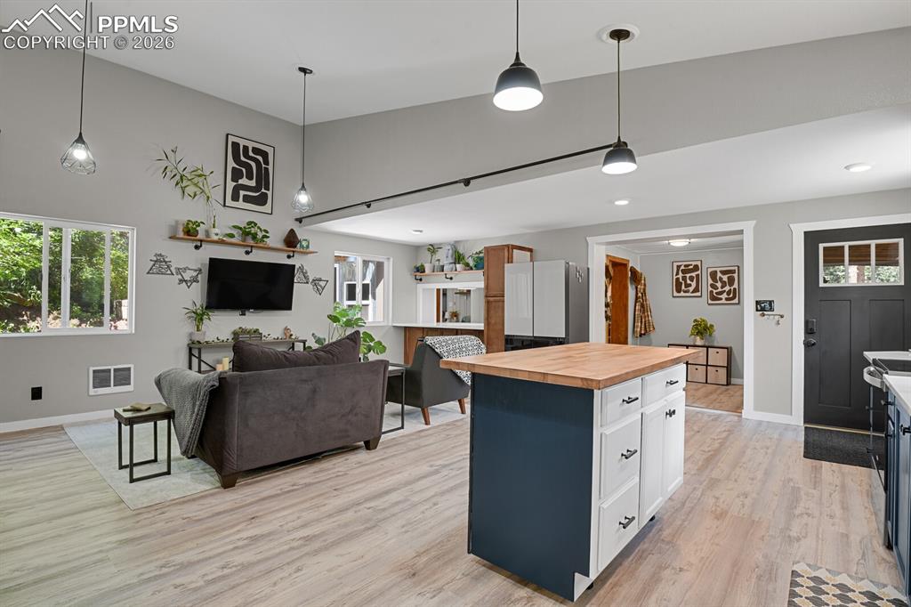 4540 Fountain Avenue Cascade CO 80809