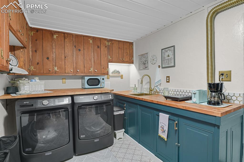 4540 Fountain Avenue Cascade CO 80809