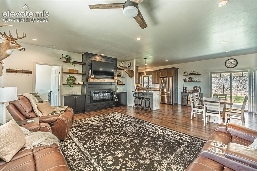 585 Twin Pines Avenue Rockvale CO 81244