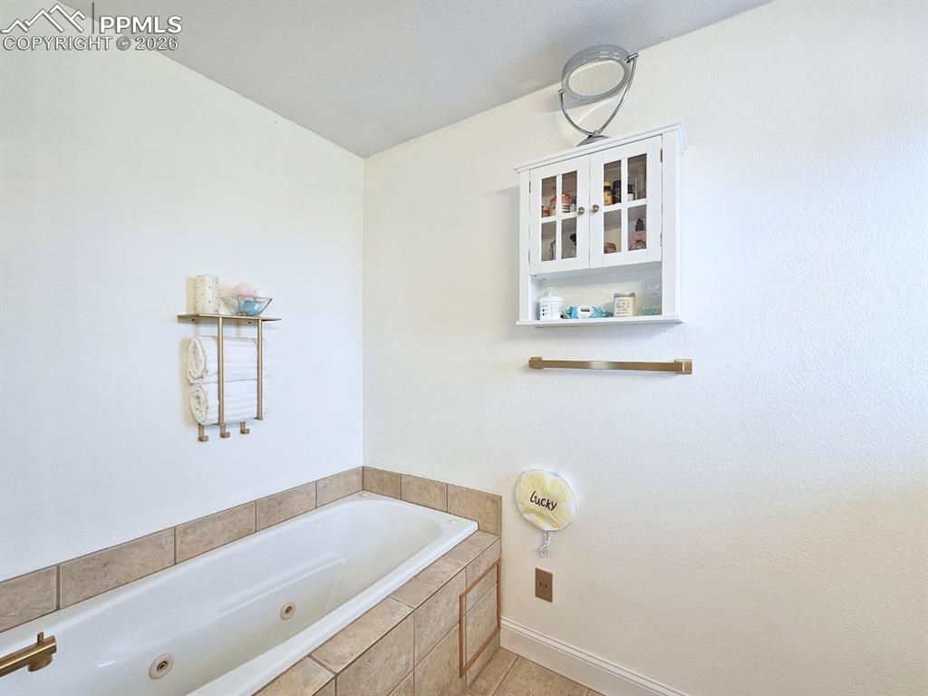 18690 Soapstone View Fountain CO 80817