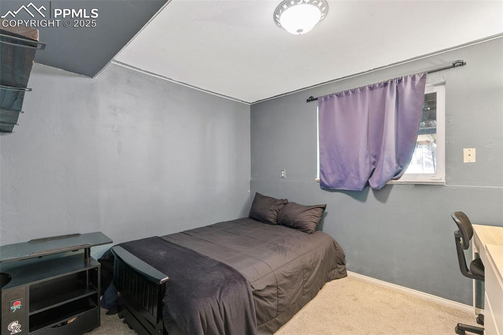 538 Bickley Street Colorado Springs CO 80911