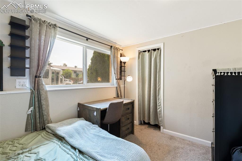 538 Bickley Street Colorado Springs CO 80911