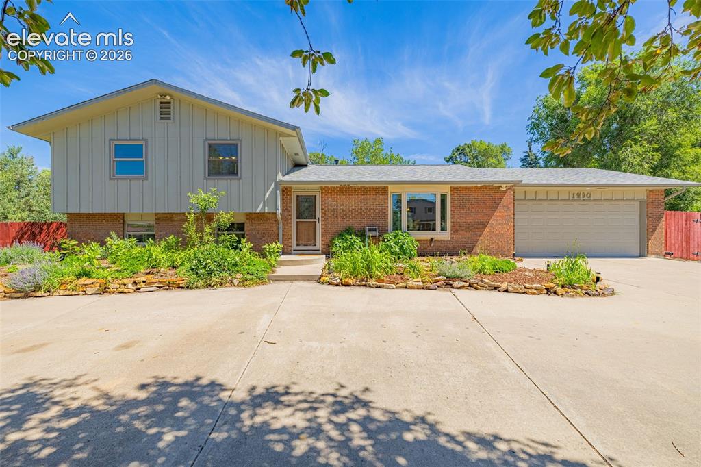 1990 Brookwood Drive Colorado Springs CO 80918