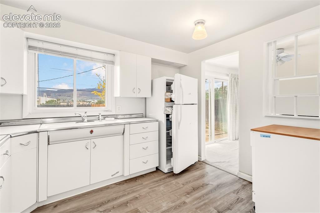 217 Elmwood Drive Colorado Springs CO 80907