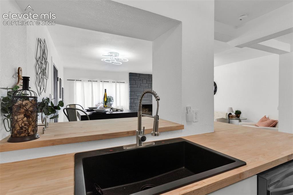 2312 Court Street Pueblo CO 81003