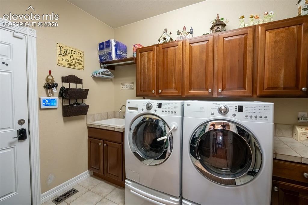 2385 Antelope Ridge Trail Parker CO 80138