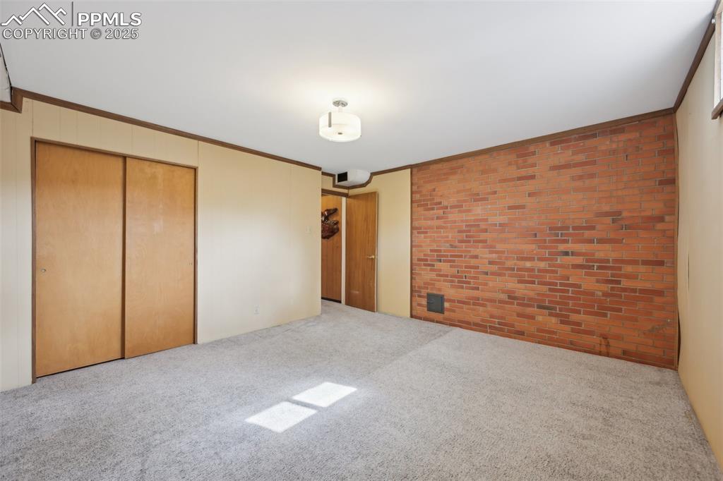 1055 N 18th Street Colorado Springs CO 80904