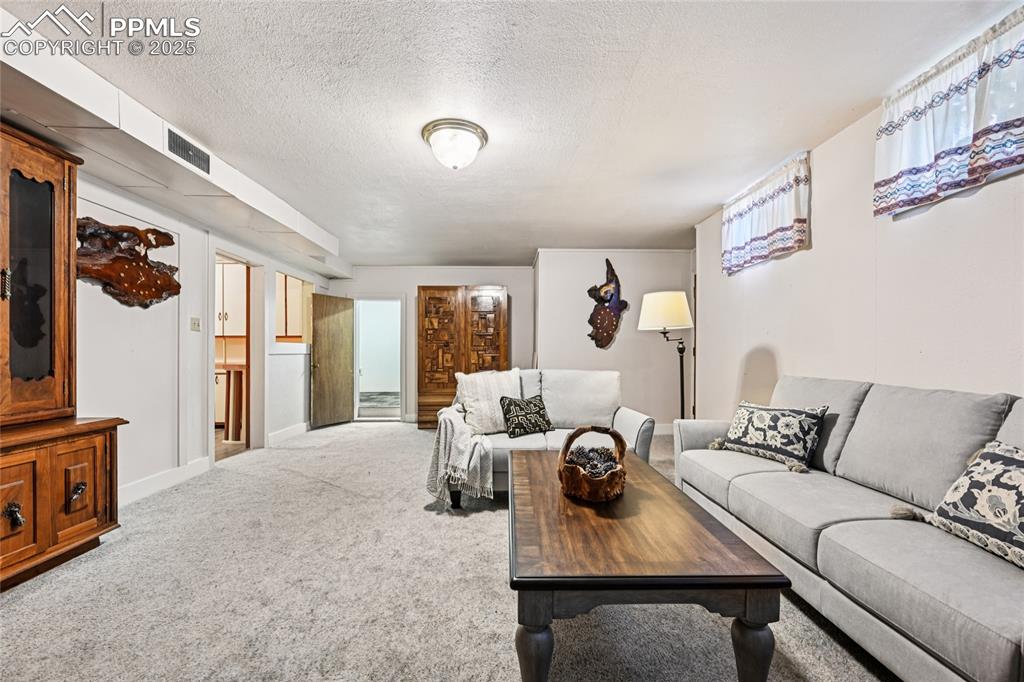 1055 N 18th Street Colorado Springs CO 80904