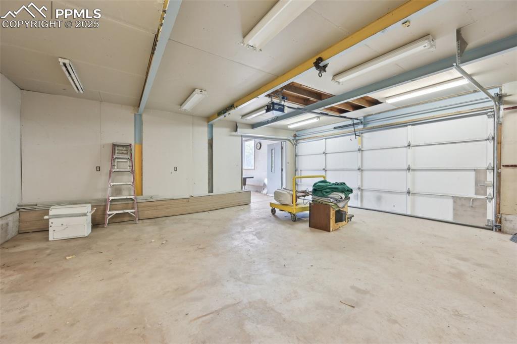 1055 N 18th Street Colorado Springs CO 80904