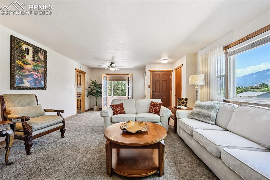 1055 N 18th Street Colorado Springs CO 80904