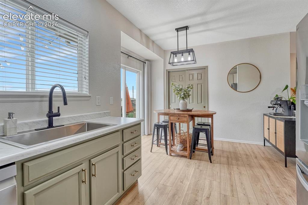 6904 Cobblecreek Drive Colorado Springs CO 80922