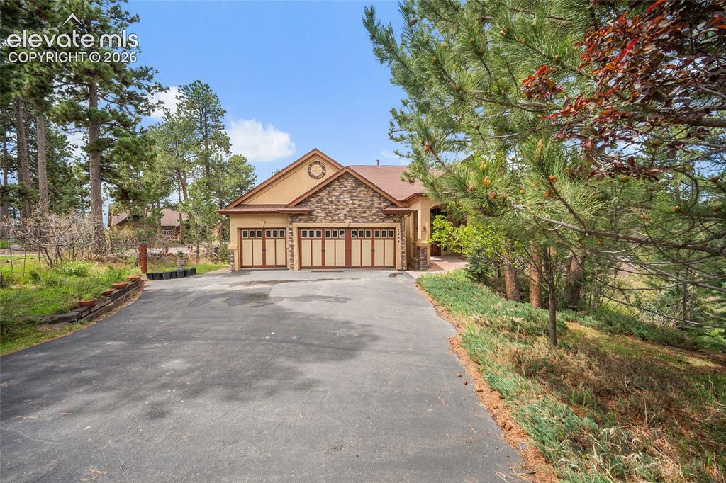 1497 Shady Glen Lane Monument CO 80132