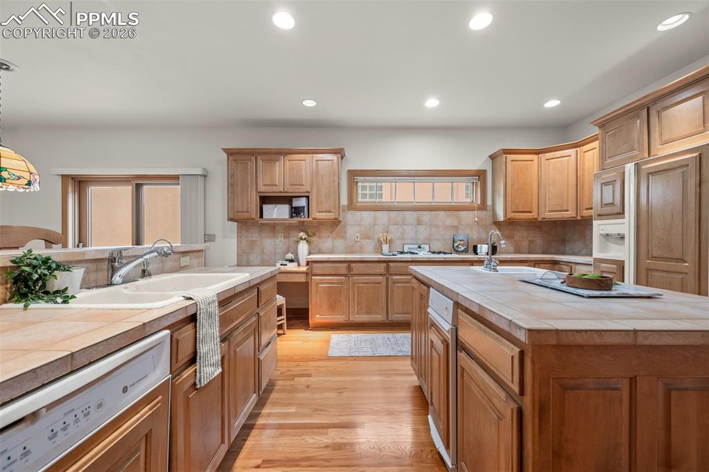 2555 Stagsleap Point Colorado Springs CO 80904