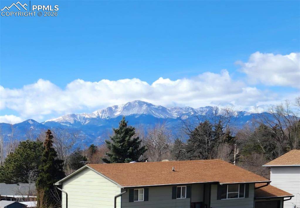 5017 Crestwood Drive Colorado Springs CO 80918