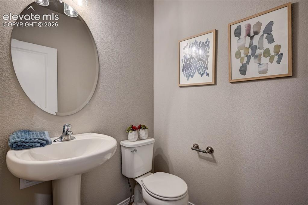 5017 Crestwood Drive Colorado Springs CO 80918