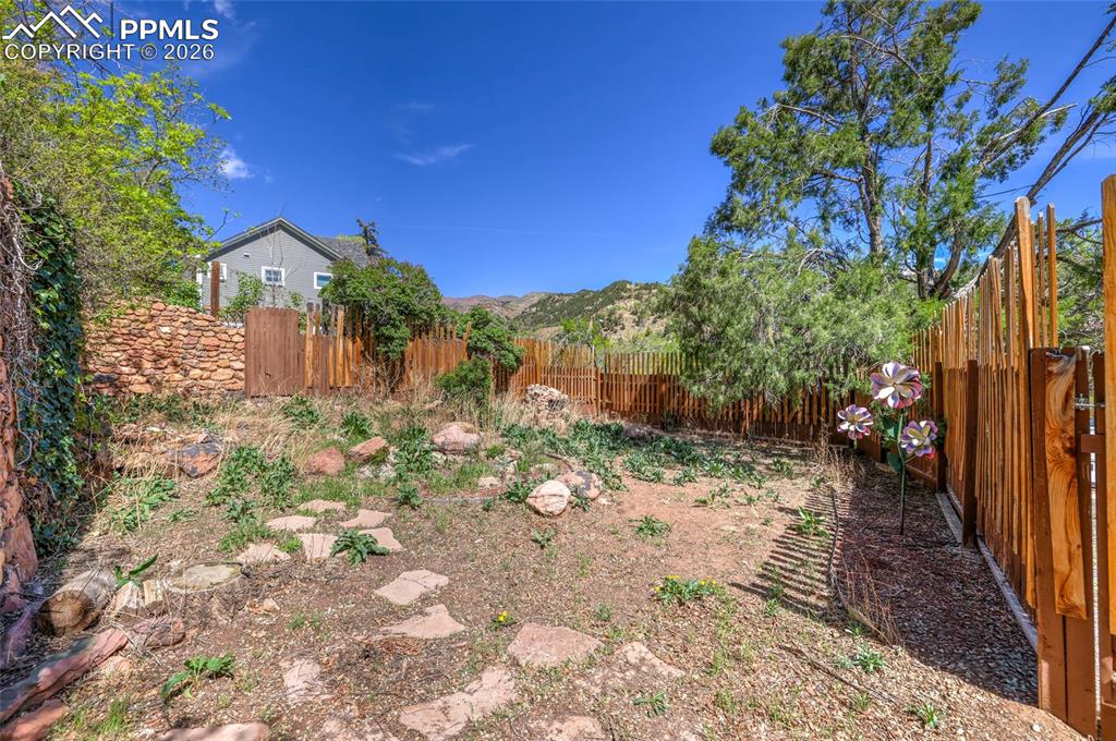 106 Waltham Avenue Manitou Springs CO 80829