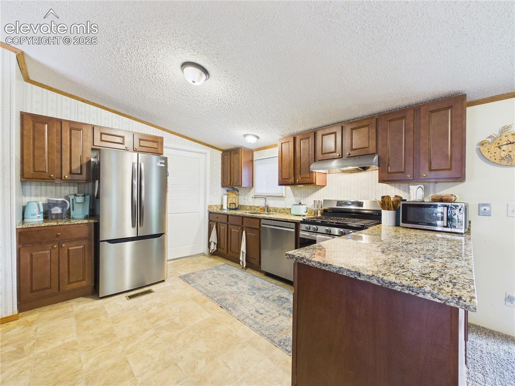 1047 S Saddlerock Drive Pueblo West CO 81007