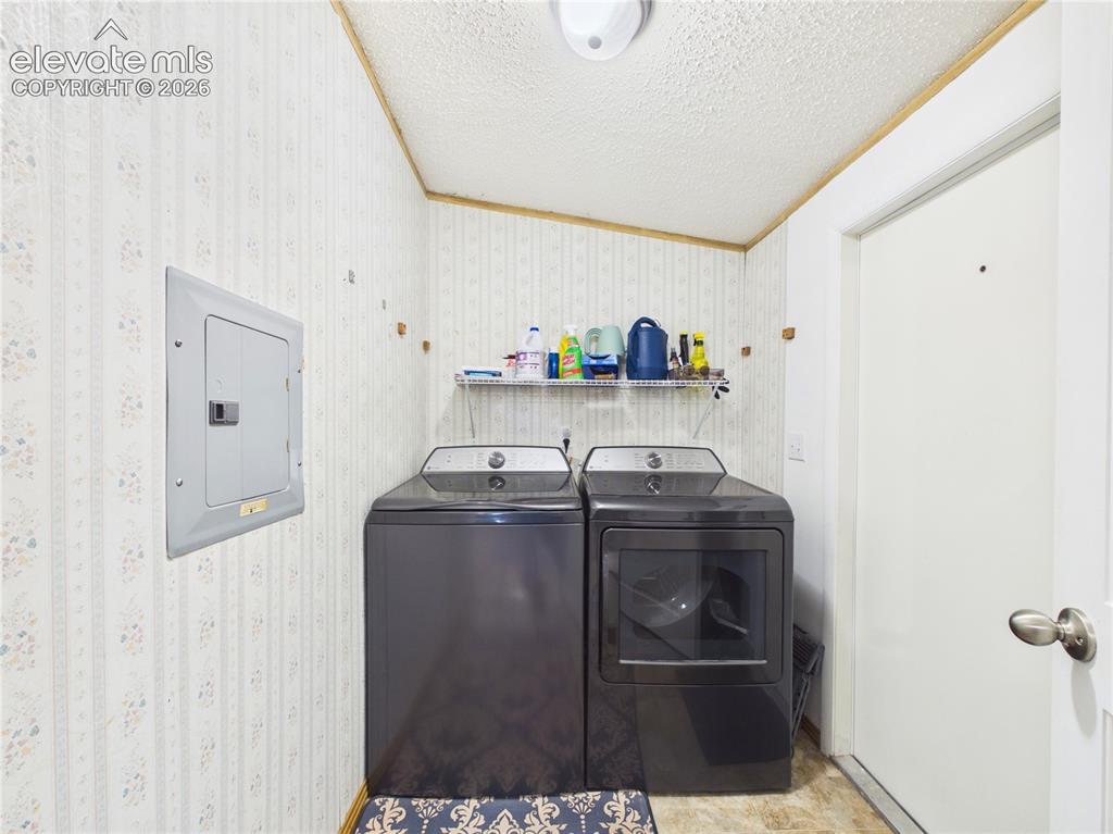 1047 S Saddlerock Drive Pueblo West CO 81007