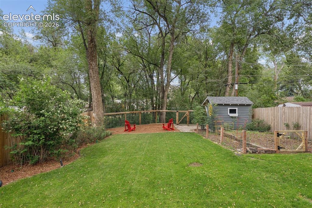 1717 Ivy Place Colorado Springs CO 80905