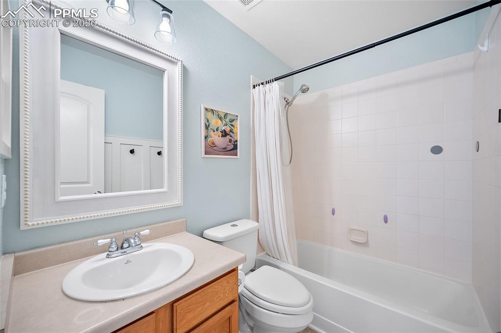 7323 Willowdale Drive Fountain CO 80817