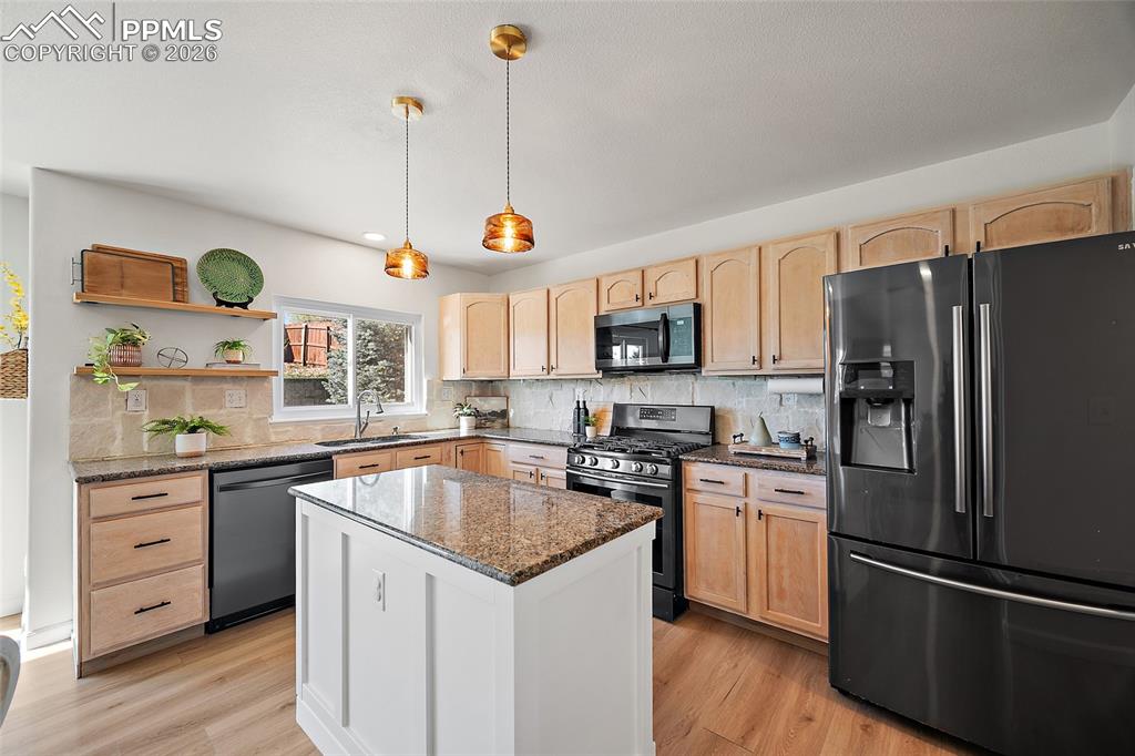 7323 Willowdale Drive Fountain CO 80817