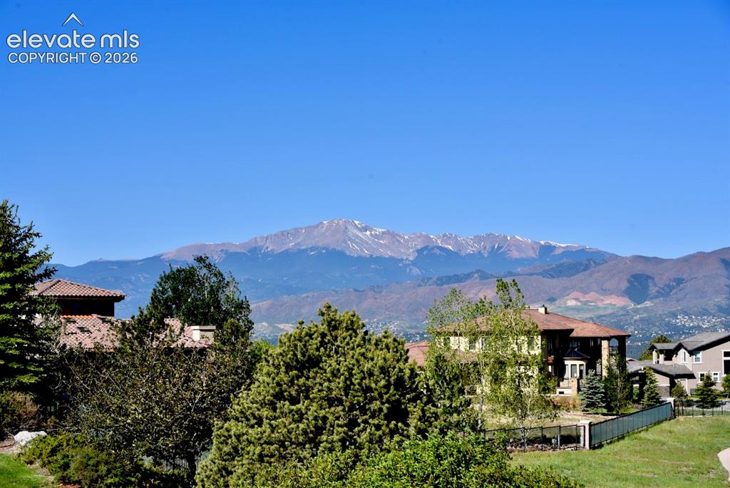 9952 Oak Knoll Terrace Colorado Springs CO 80920