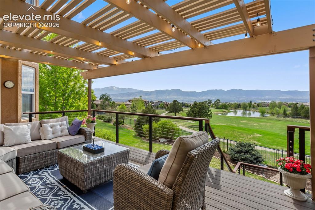 9952 Oak Knoll Terrace Colorado Springs CO 80920