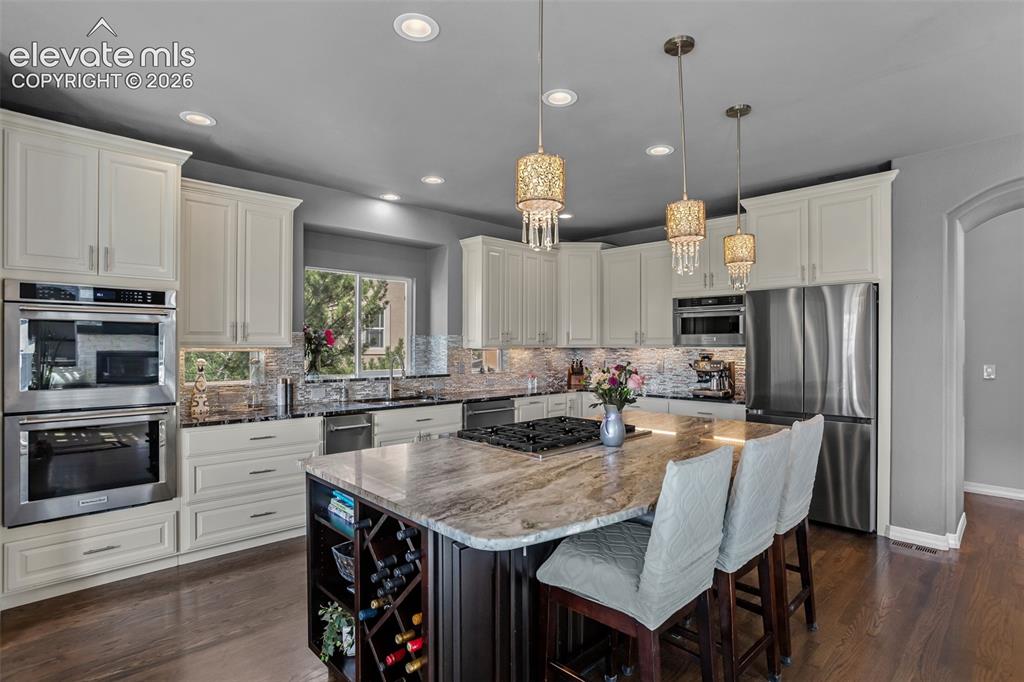 9952 Oak Knoll Terrace Colorado Springs CO 80920