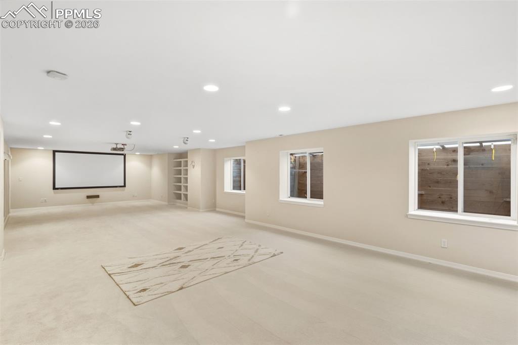 2528 Willow Glen Drive Colorado Springs CO 80920