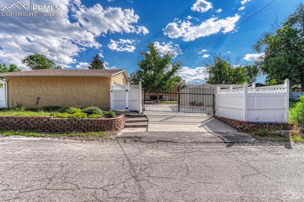 2443 Clarkson Drive Colorado Springs CO 80909