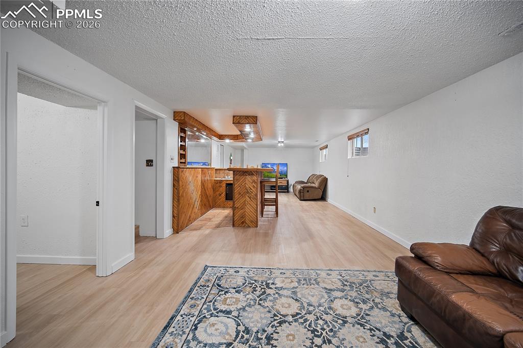 622 Paradise Lane Colorado Springs CO 80904
