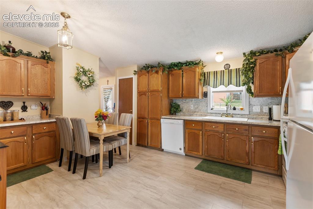 427 S Woodland Avenue Woodland Park CO 80863
