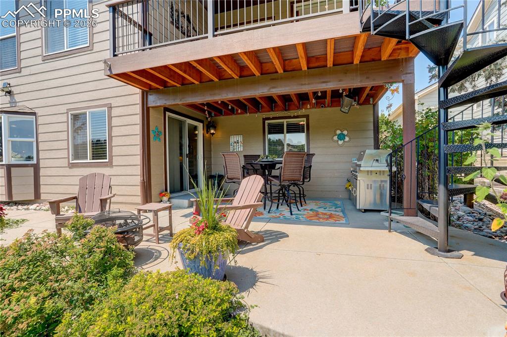 1118 Berganot Trail Castle Pines CO 80108