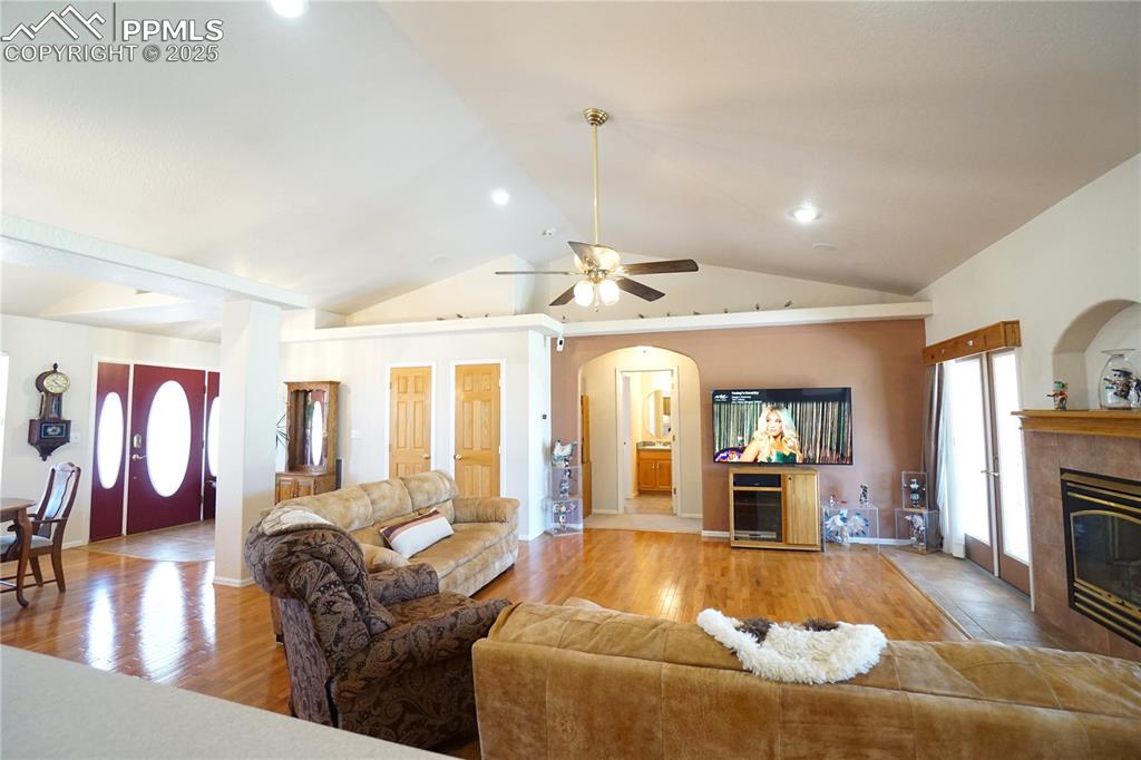 461 E Fredonia Drive Pueblo CO 81007