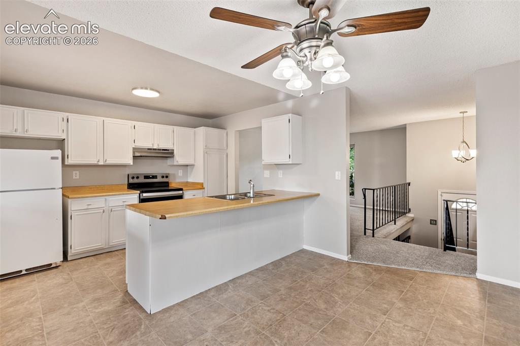 2520 E Prescott Circle Colorado Springs CO 80916
