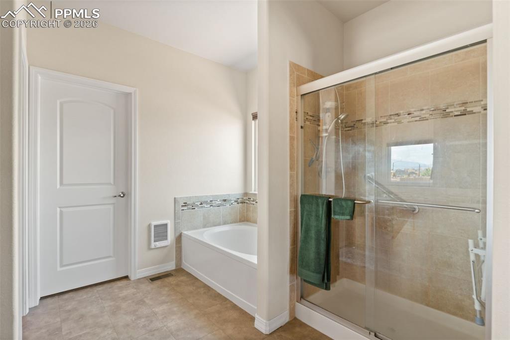 9005 Canary Circle Colorado Springs CO 80908