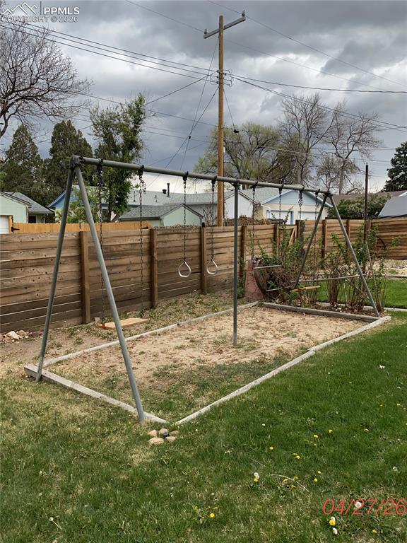 3406 N Institute Street Colorado Springs CO 80907