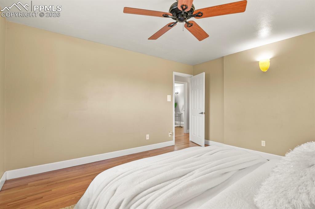 23 Crescent Lane Colorado Springs CO 80904