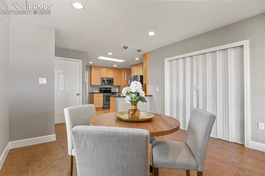 23 Crescent Lane Colorado Springs CO 80904