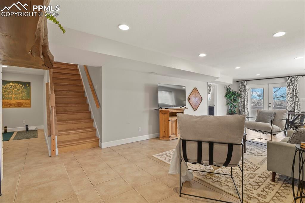 23 Crescent Lane Colorado Springs CO 80904