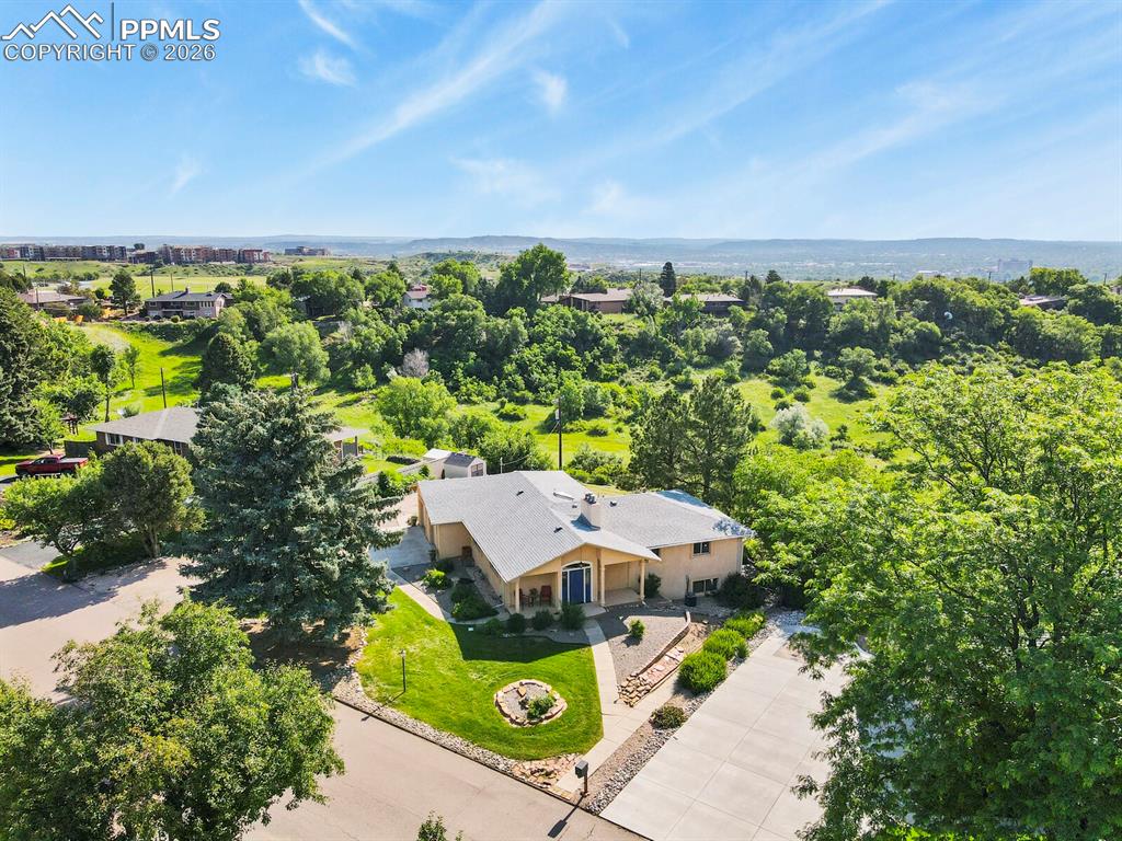 23 Crescent Lane Colorado Springs CO 80904